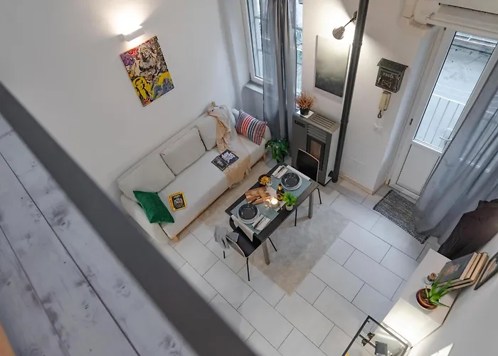 Quadriloft By Happyhostorino * Torino