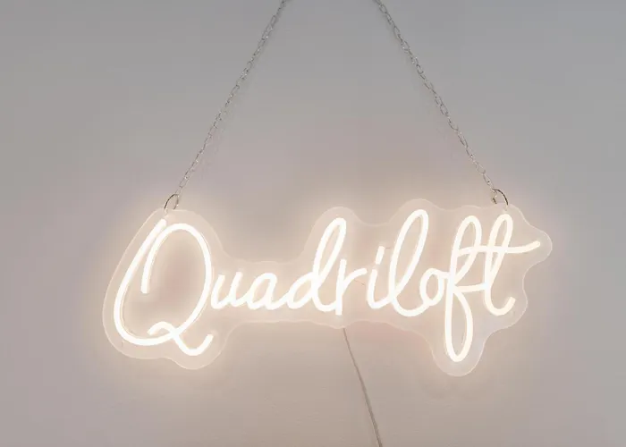 Quadriloft By Happyhostorino