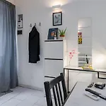 Apartament Quadriloft By Happyhostorino